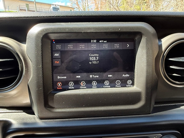 Used 2022 Jeep Gladiator Sport AWD/4WD image 20