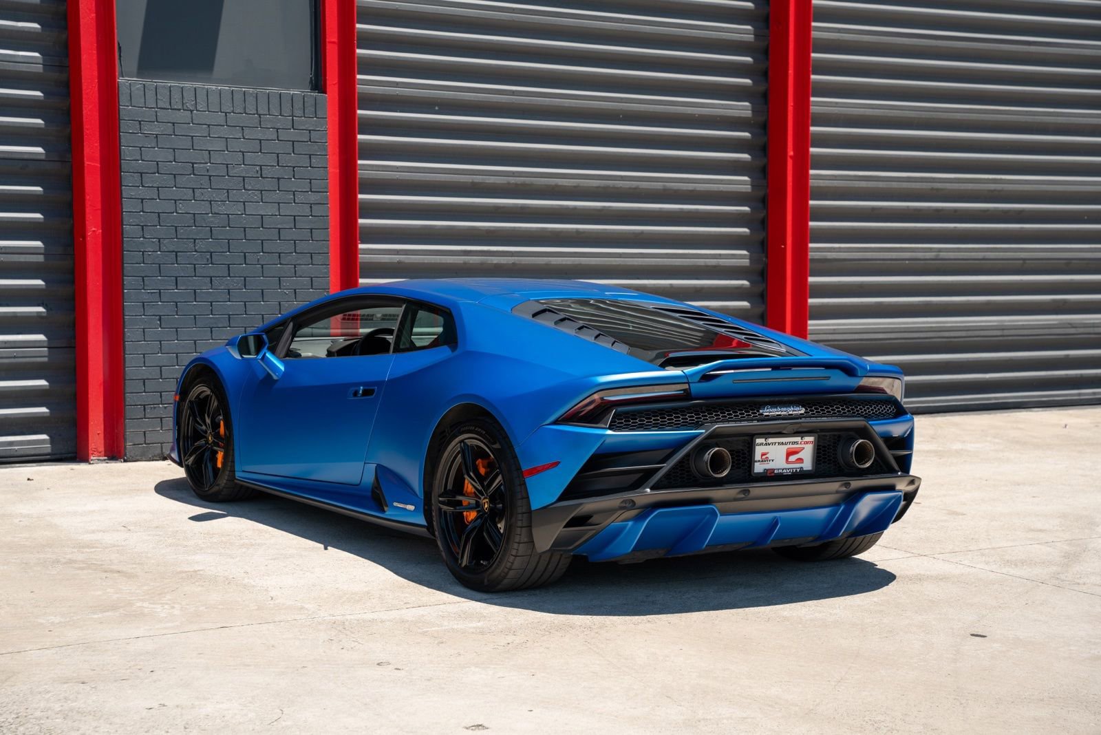 Used 2020 Lamborghini Huracan EVO RWD image 13