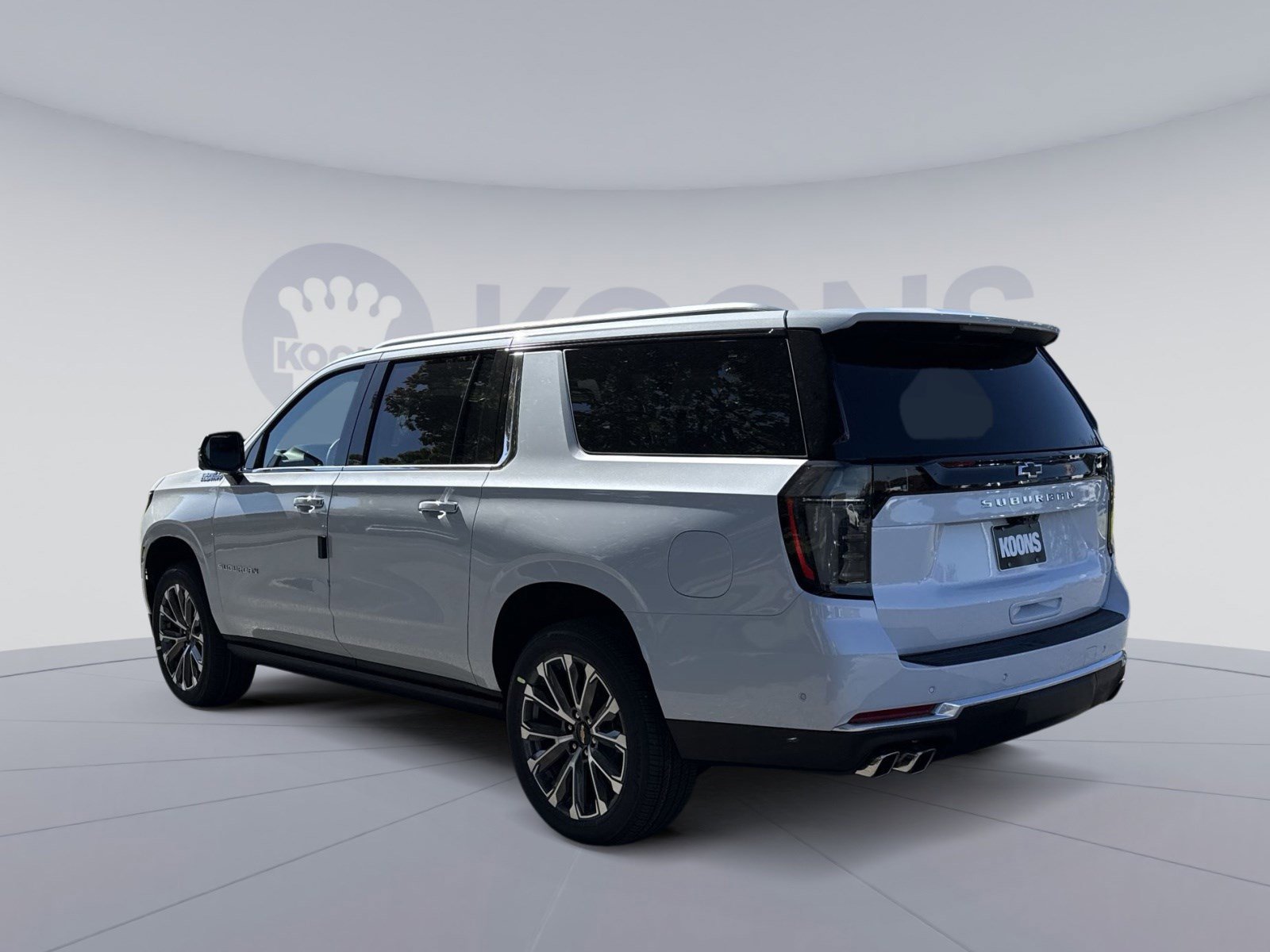 New 2026 Chevrolet Suburban High Country image 4