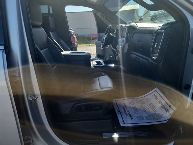 Used 2021 GMC Sierra 2500 SLT w/ SLT Preferred Package AWD/4WD image 31
