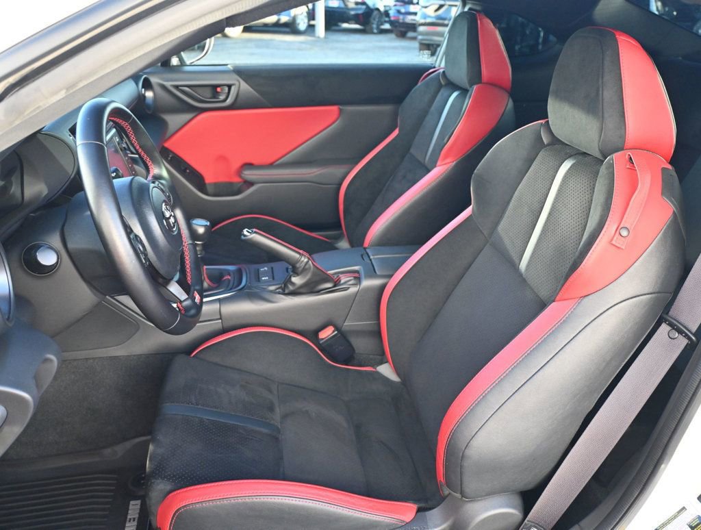 Used 2024 Toyota GR86 TRUENO Edition image 17