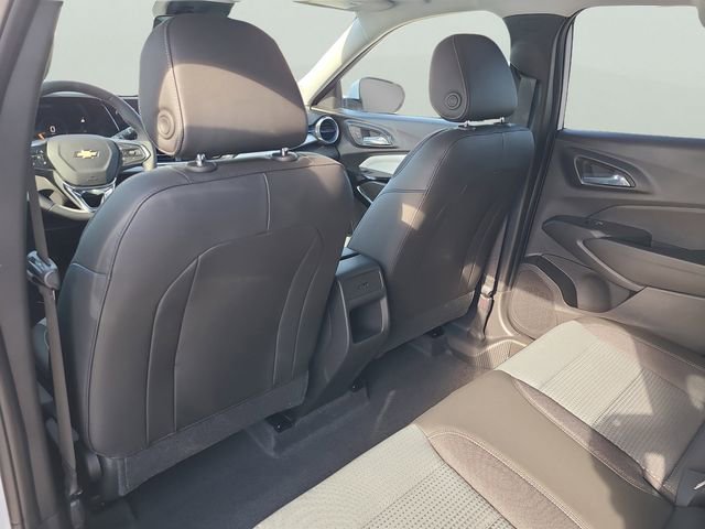 New 2026 Chevrolet Trax LT w/ Driver Confidence Package FWD image 13