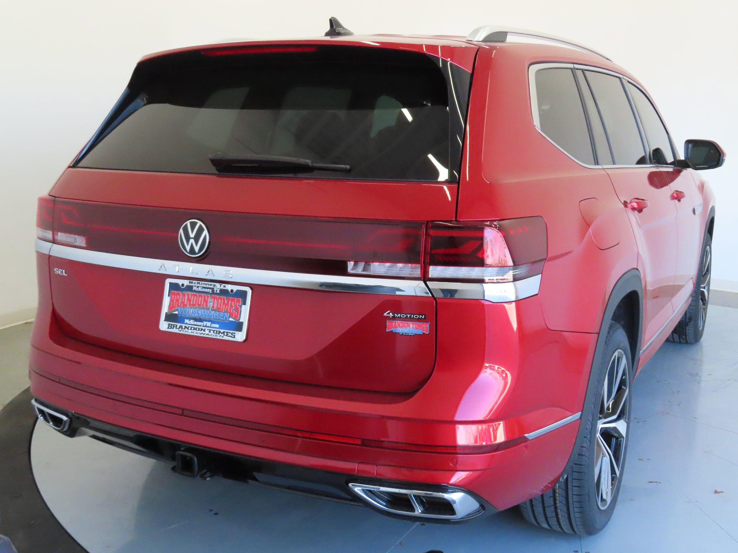 New 2025 Volkswagen Atlas SEL Premium R-Line AWD/4WD image 4