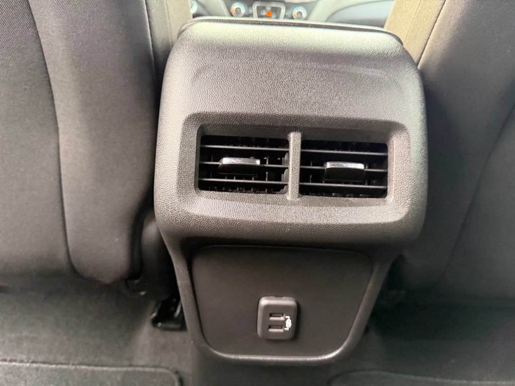 Used 2023 Chevrolet Equinox LS w/ LS Convenience Package AWD/4WD image 14