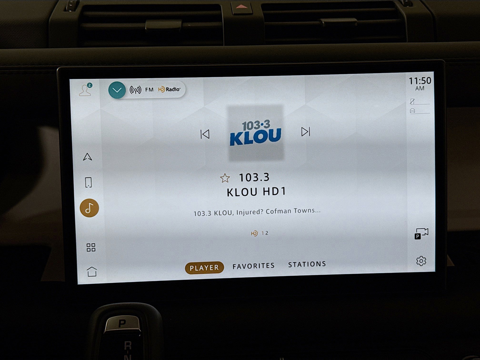 Used 2025 Land Rover Defender 110 X-Dynamic SE image 14