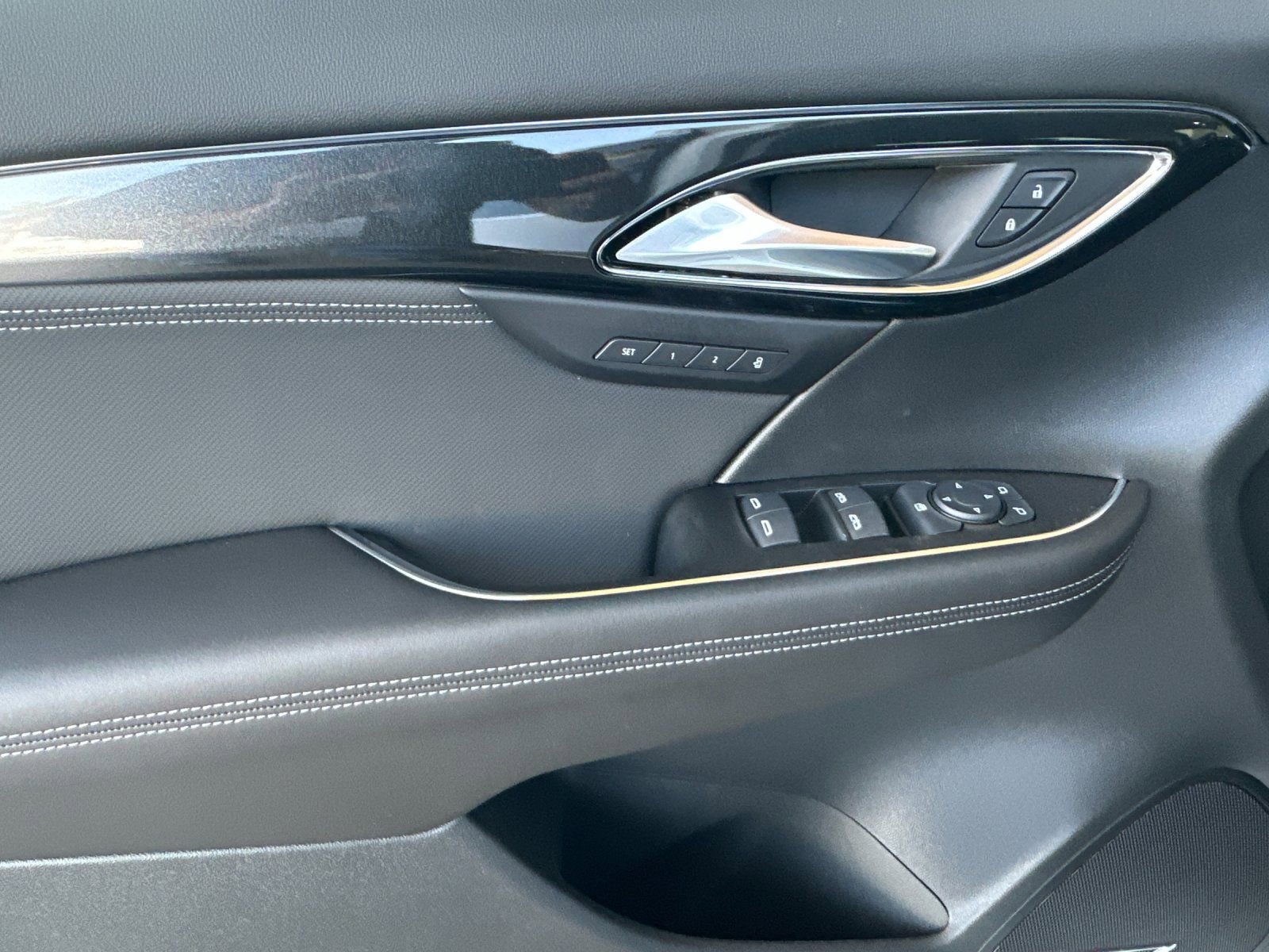 New 2025 Buick Envision Preferred image 11