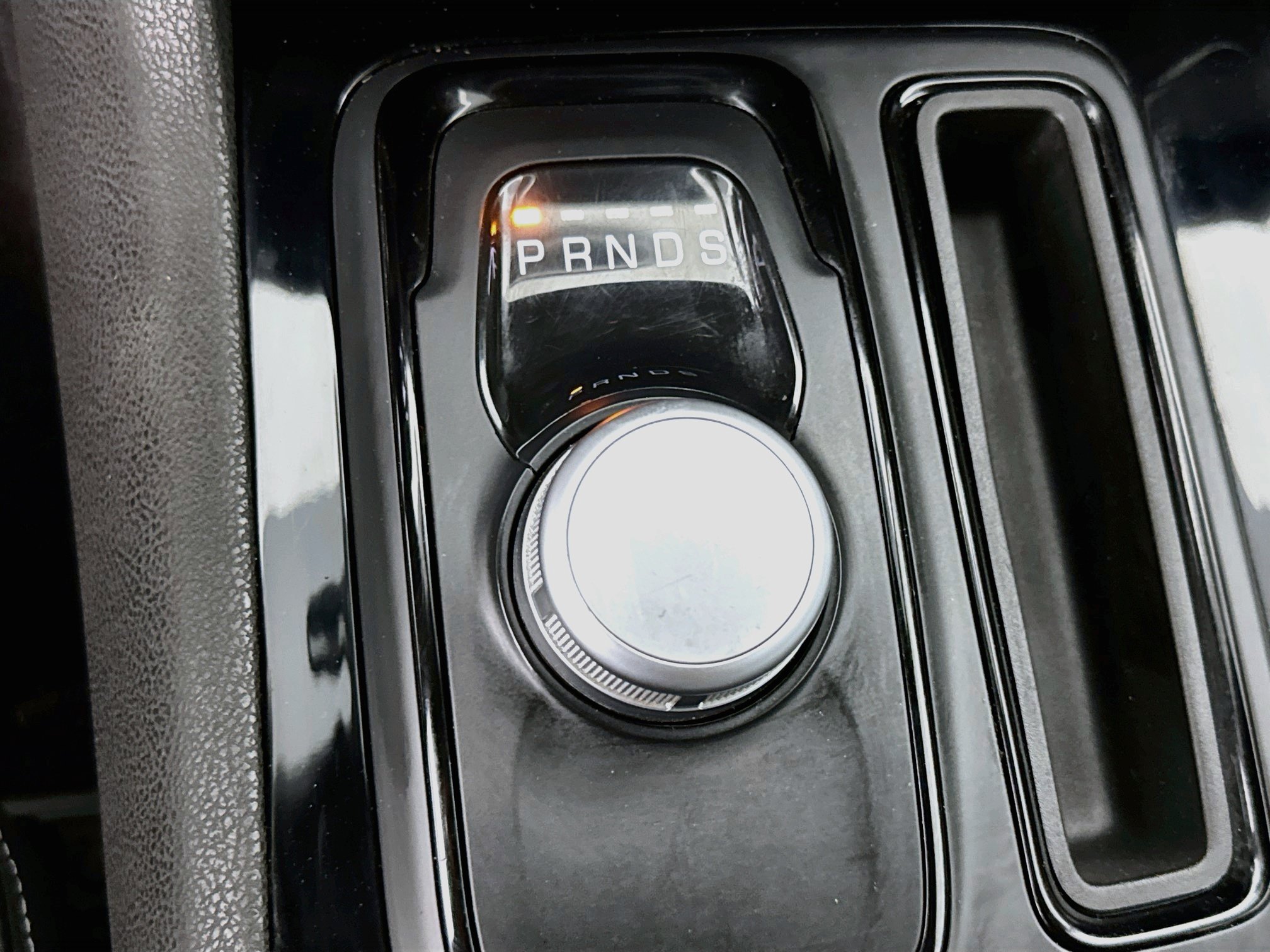 Used 2022 Chrysler 300 S w/ Comfort Group RWD image 18