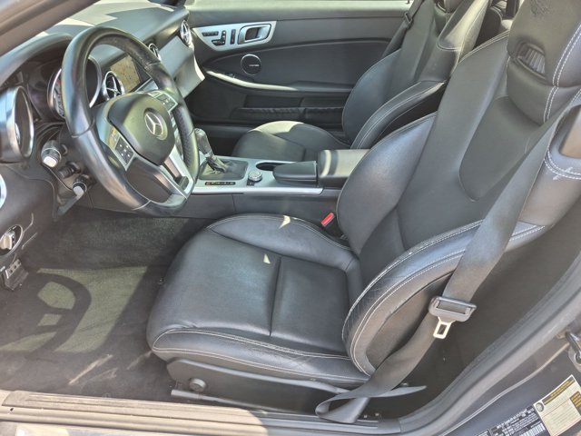 Used 2014 Mercedes-Benz SLK 250 image 16