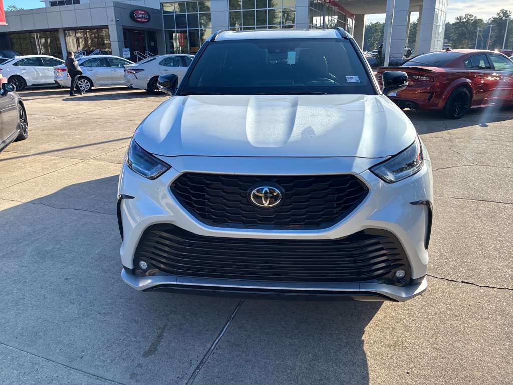 New 2026 Toyota Highlander XSE AWD/4WD image 10