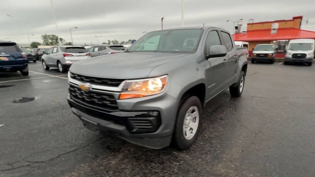 Used 2022 Chevrolet Colorado W/T AWD/4WD image 4