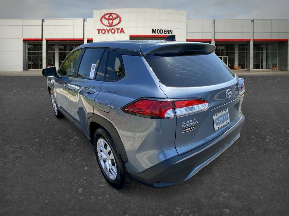 Certified 2024 Toyota Corolla Cross L image 6