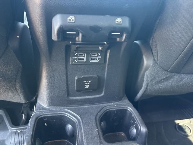 Used 2021 Jeep Wrangler Unlimited Sahara w/ LED Lighting Group AWD/4WD image 23