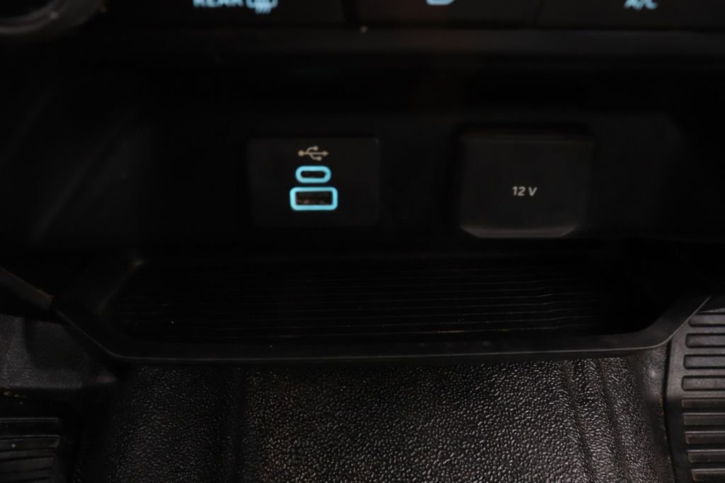 Used 2024 Ford F550 4x4 Crew Cab Super Duty image 20