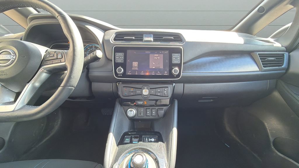 Used 2025 Nissan Leaf SV Plus image 10