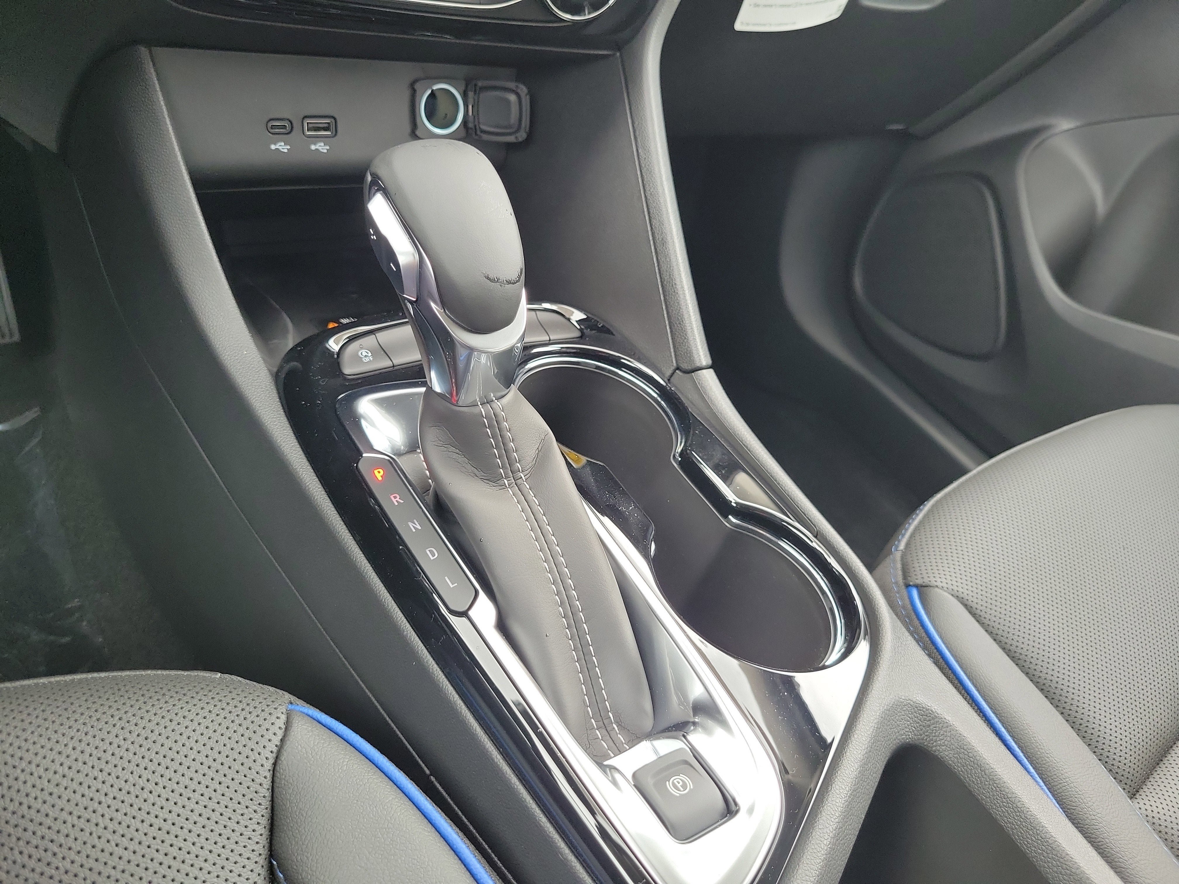 New 2026 Buick Encore GX Sport Touring w/ Advanced Technology Package FWD image 11