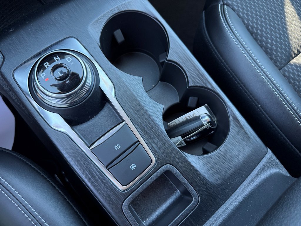 New 2024 Ford Escape SE FWD image 29