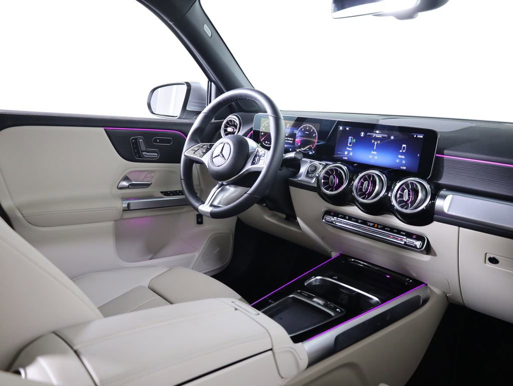 Certified 2026 Mercedes-Benz GLB 250 4MATIC image 59