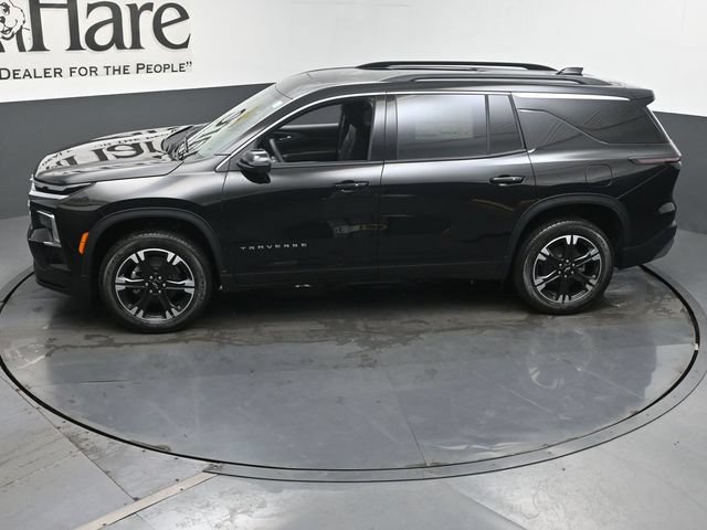 New 2027 Chevrolet Traverse LT w/ Sun and Wheel Package FWD image 37