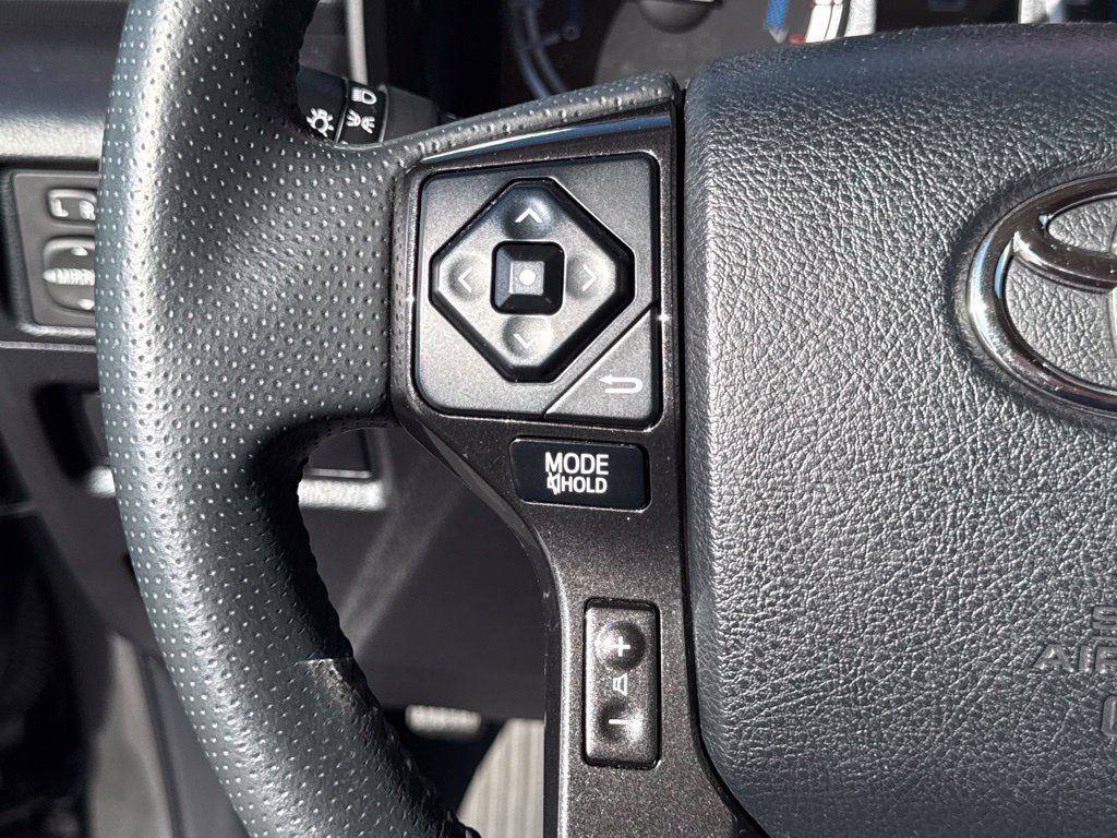 Certified 2019 Toyota 4Runner TRD Off-Road Premium AWD/4WD image 25