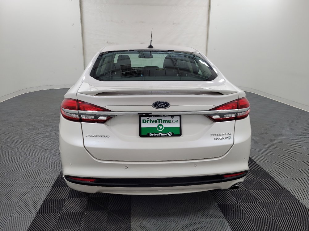 Used 2018 Ford Fusion Titanium FWD image 6