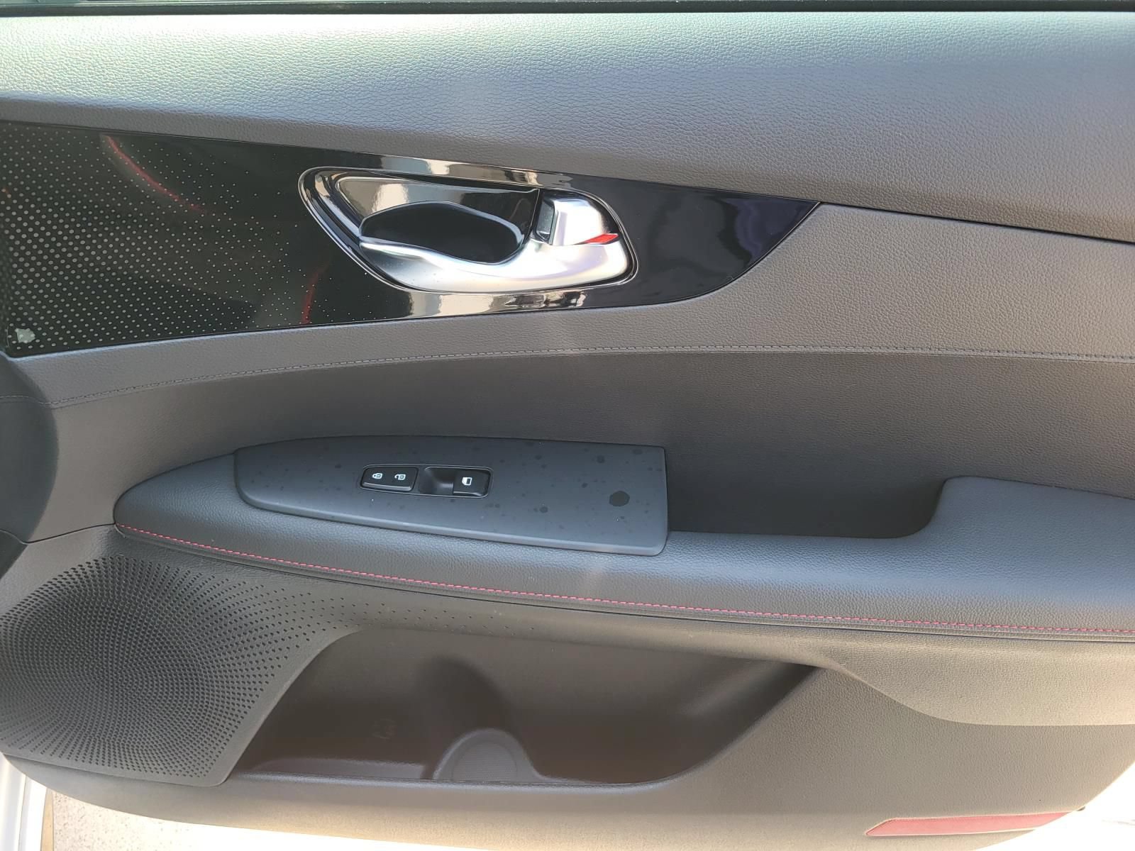 Used 2023 Kia Forte GT FWD image 11