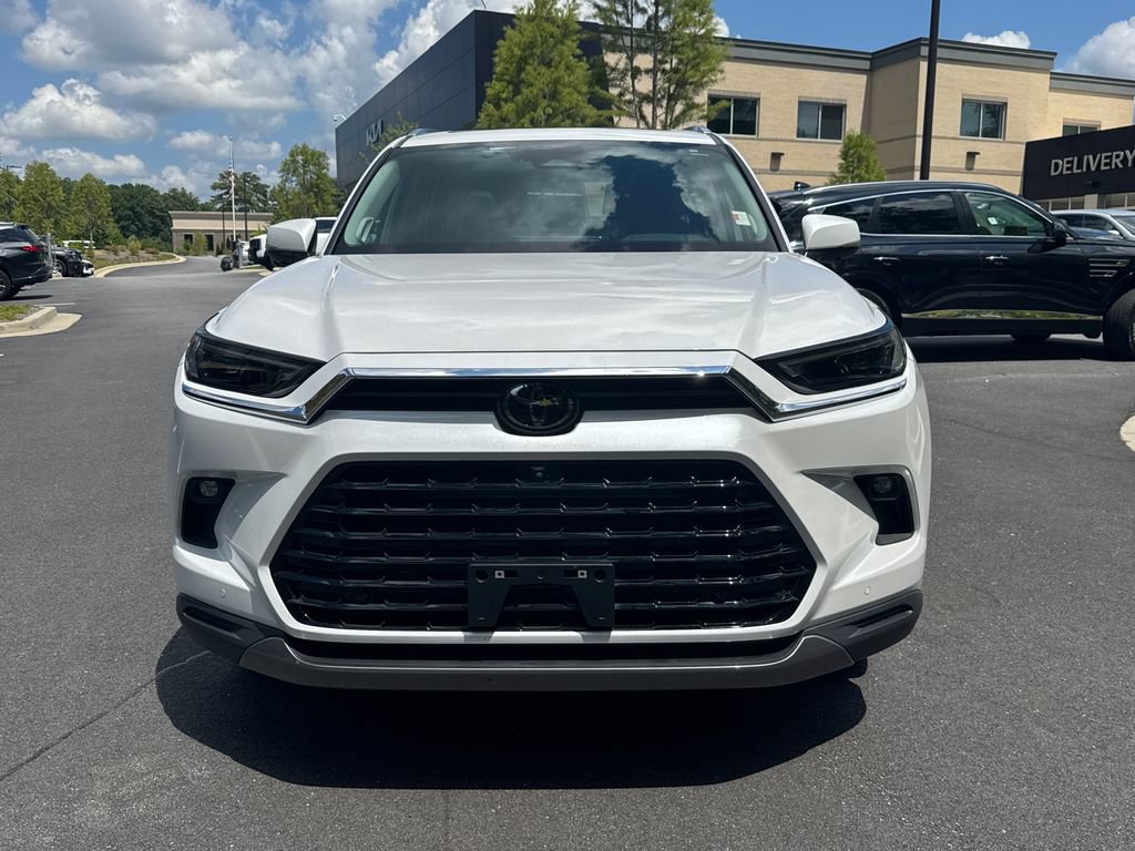 Used 2024 Toyota Grand Highlander AWD Hybrid image 2