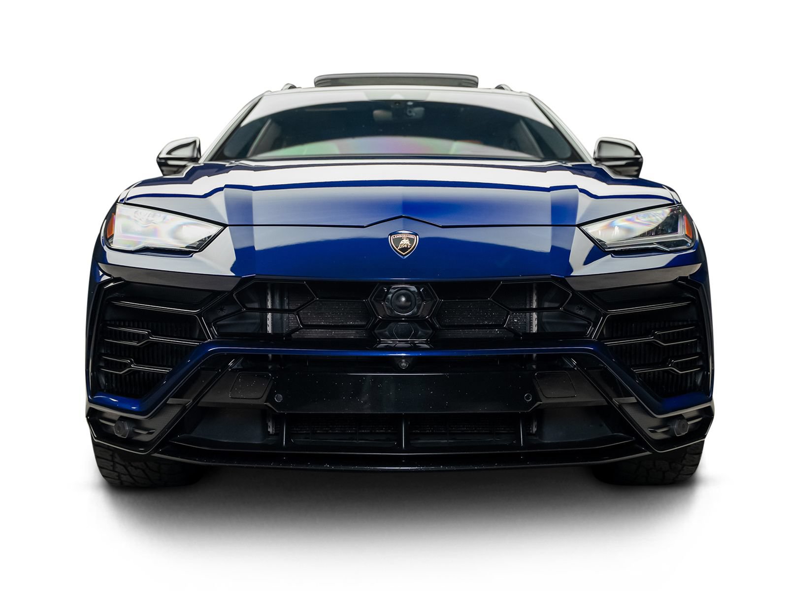 Used 2019 Lamborghini Urus AWD/4WD image 2