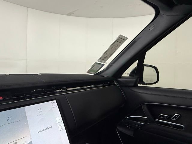 New 2025 Land Rover Range Rover SE image 20