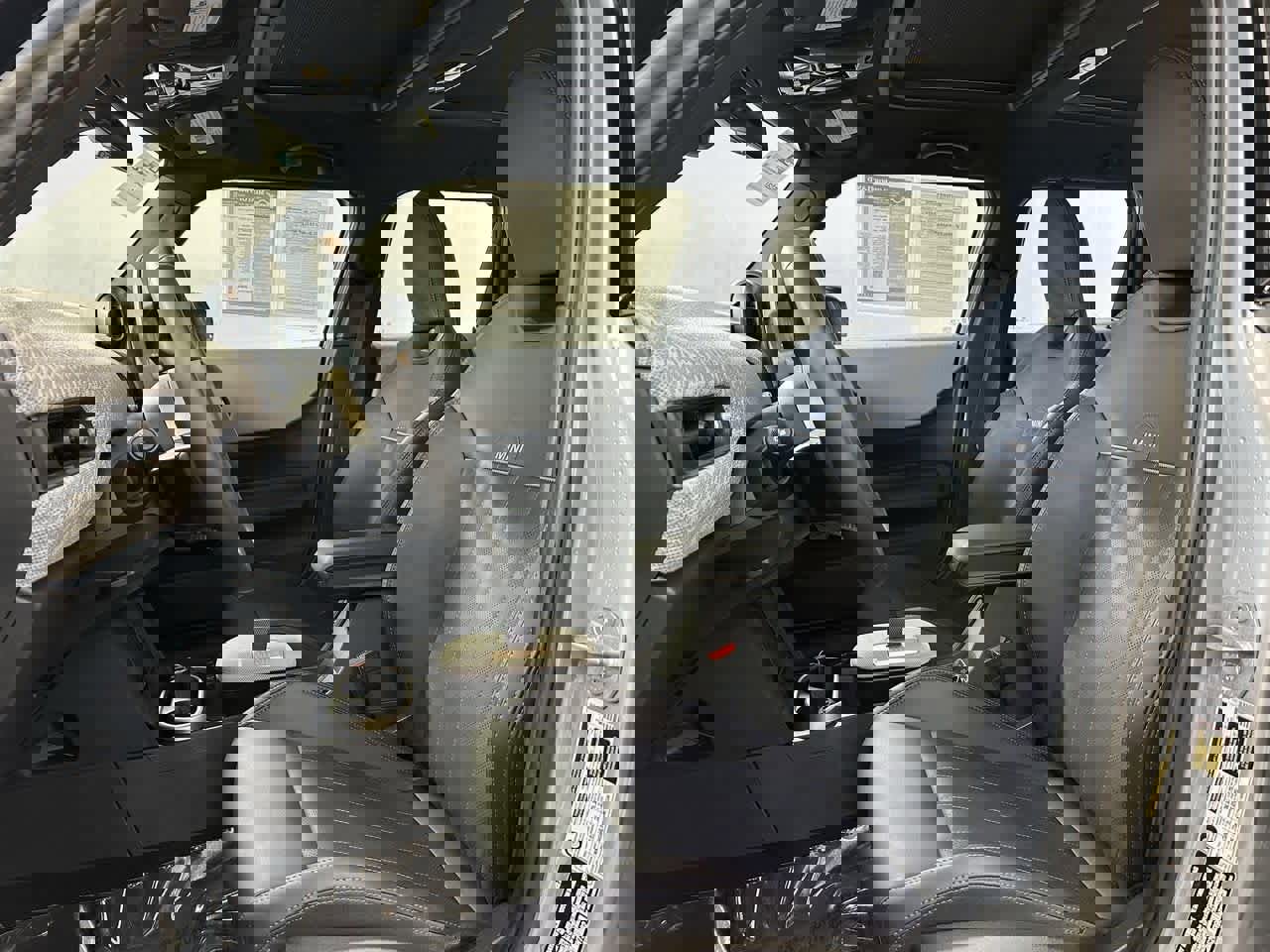 Certified 2025 MINI Cooper S image 10