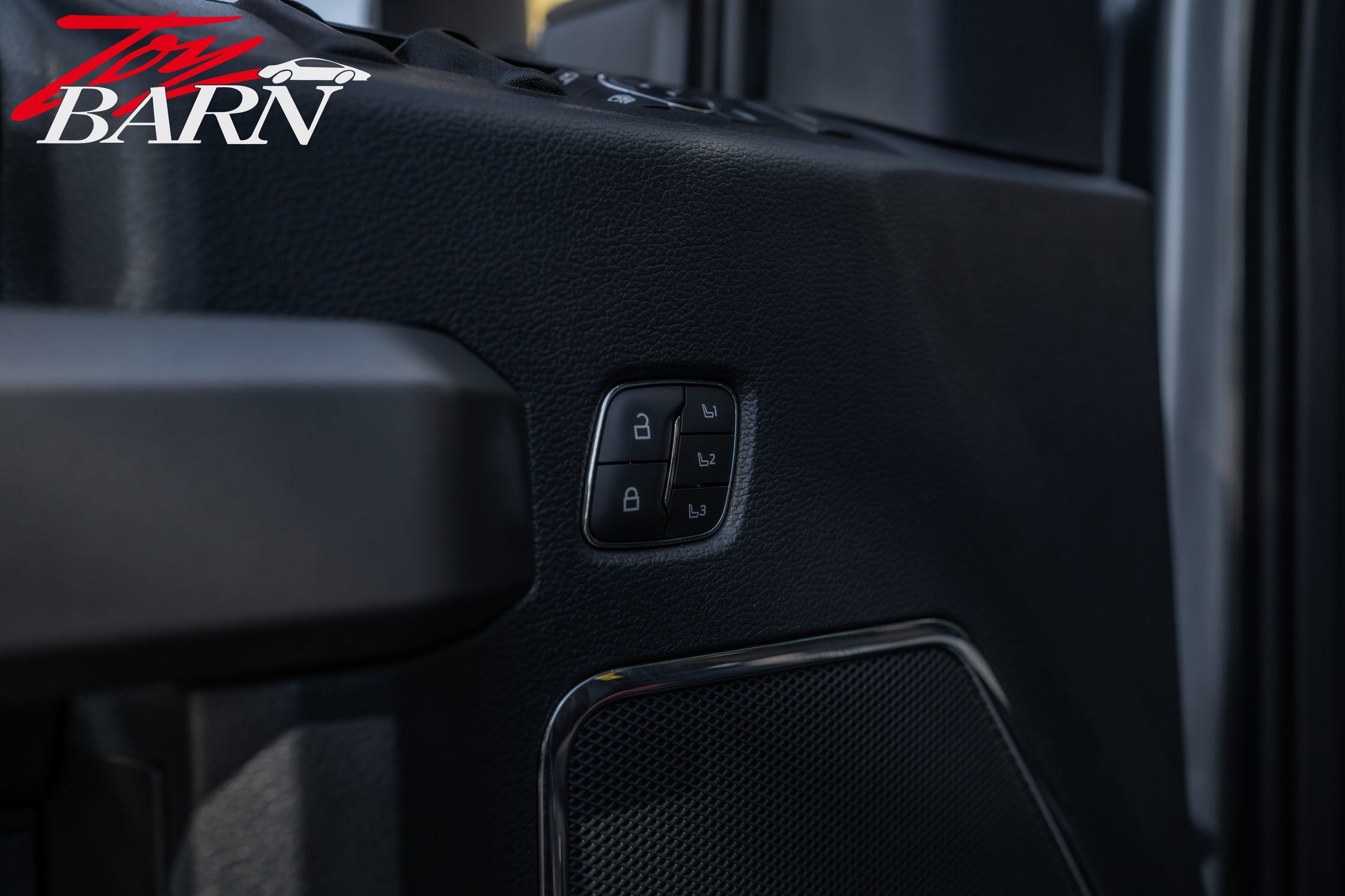 Used 2022 Ford F350 Platinum image 22