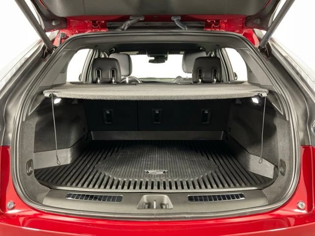 Used 2022 Cadillac XT4 Sport AWD/4WD image 30