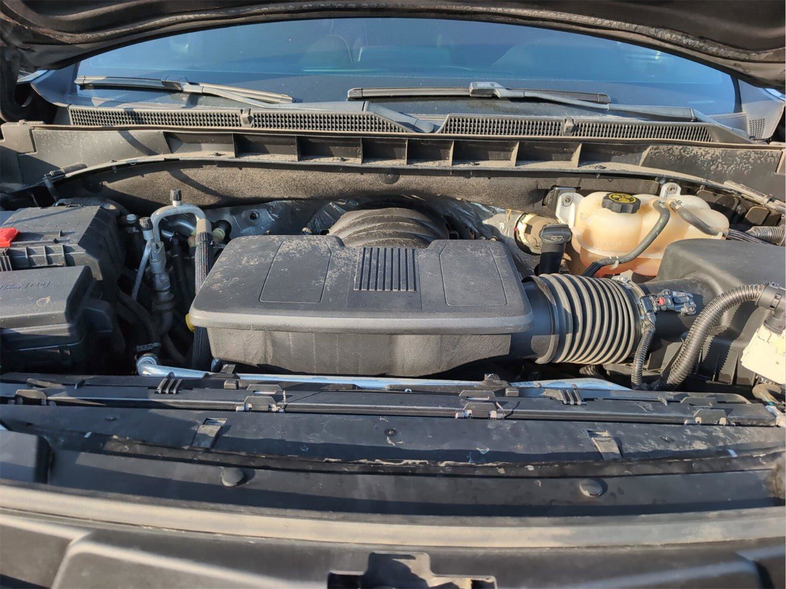 Used 2023 GMC Yukon AT4 w/ Max Trailering Package AWD/4WD image 17