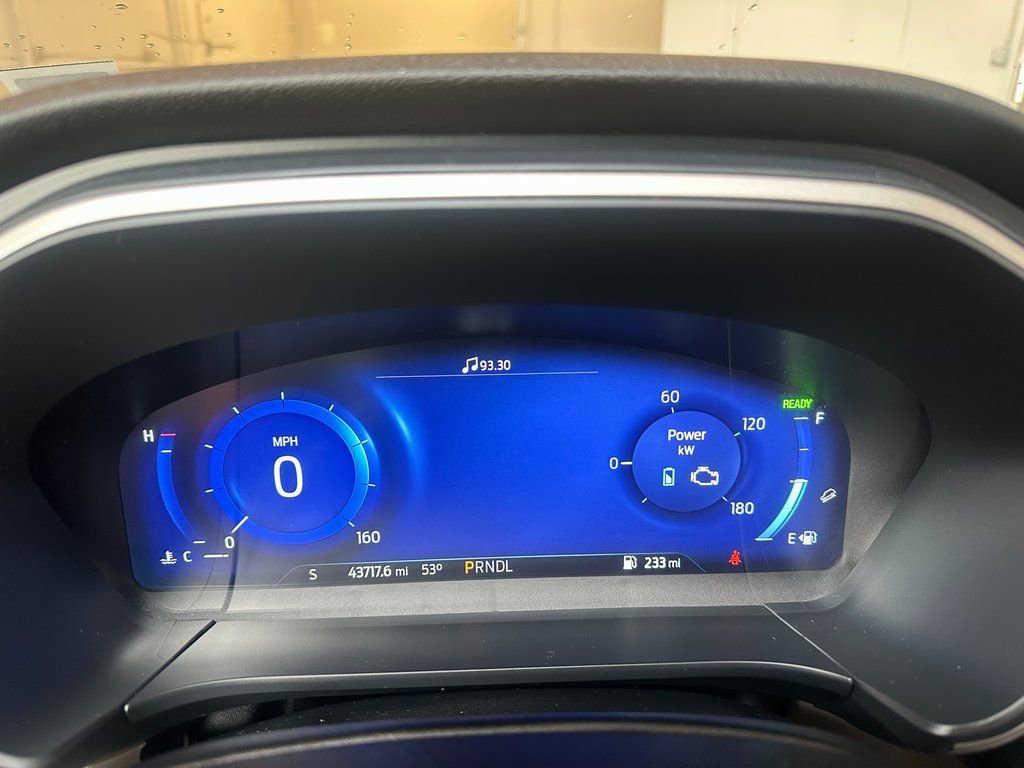 Used 2022 Ford Escape SEL w/ Technology Package image 34