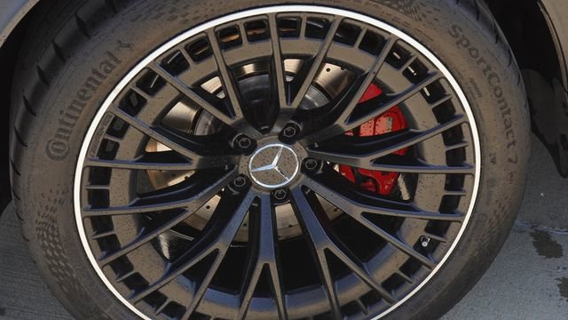 Used 2025 Mercedes-Benz GLC 63 AMG S image 11