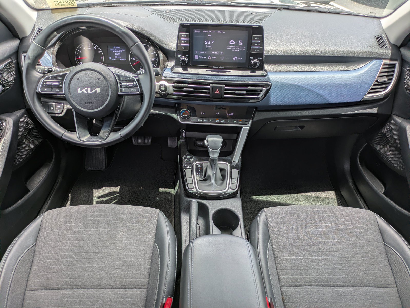 Certified 2023 Kia Seltos S FWD image 12
