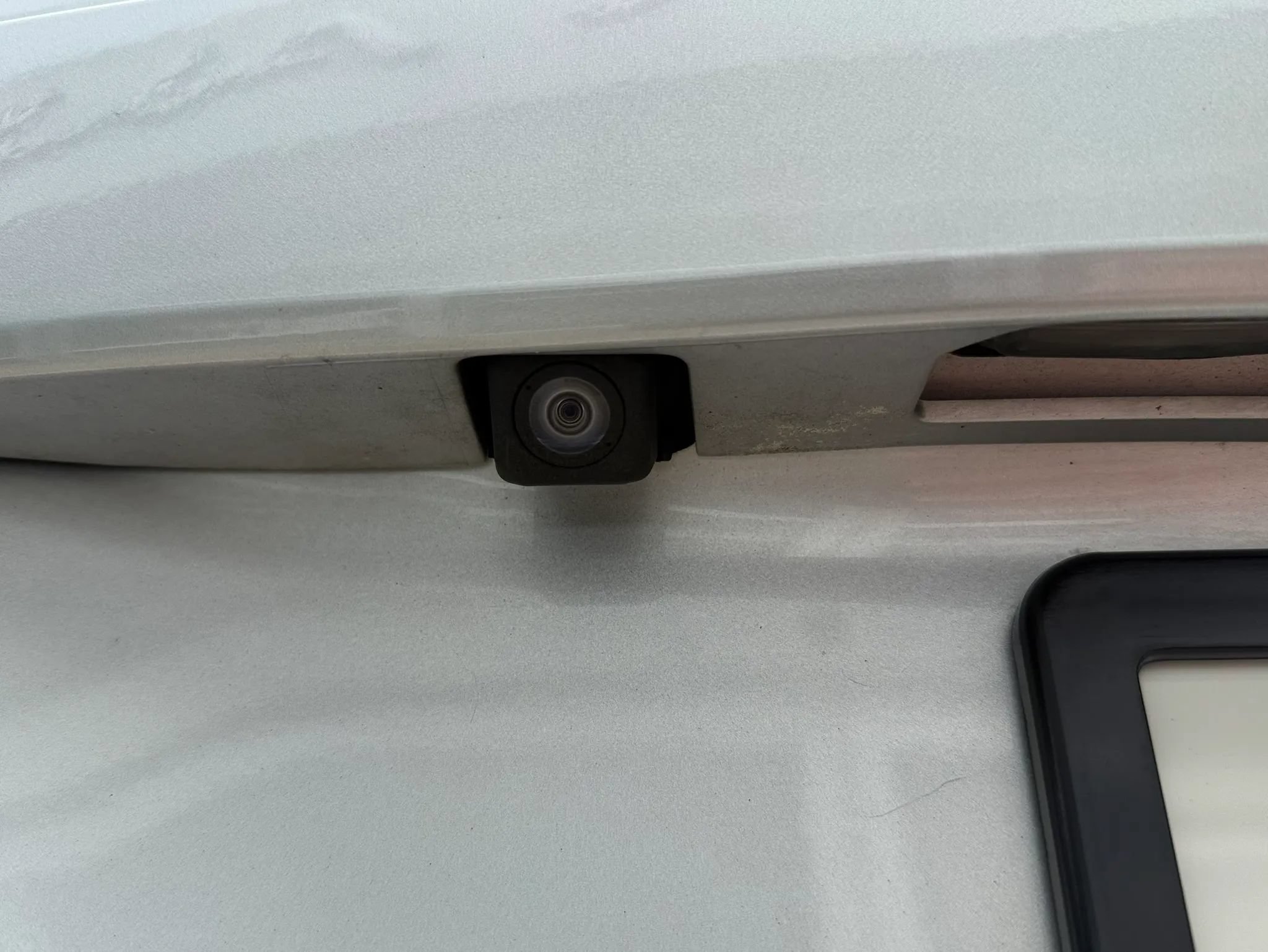 Used 2014 Toyota Camry LE FWD image 38