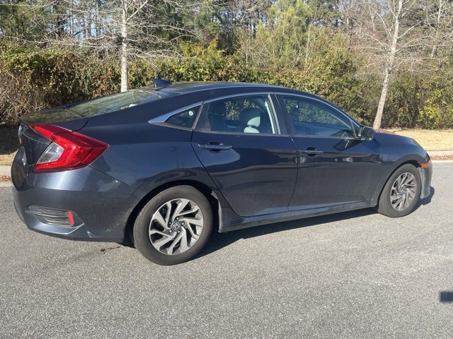 Used 2018 Honda Civic EX image 2