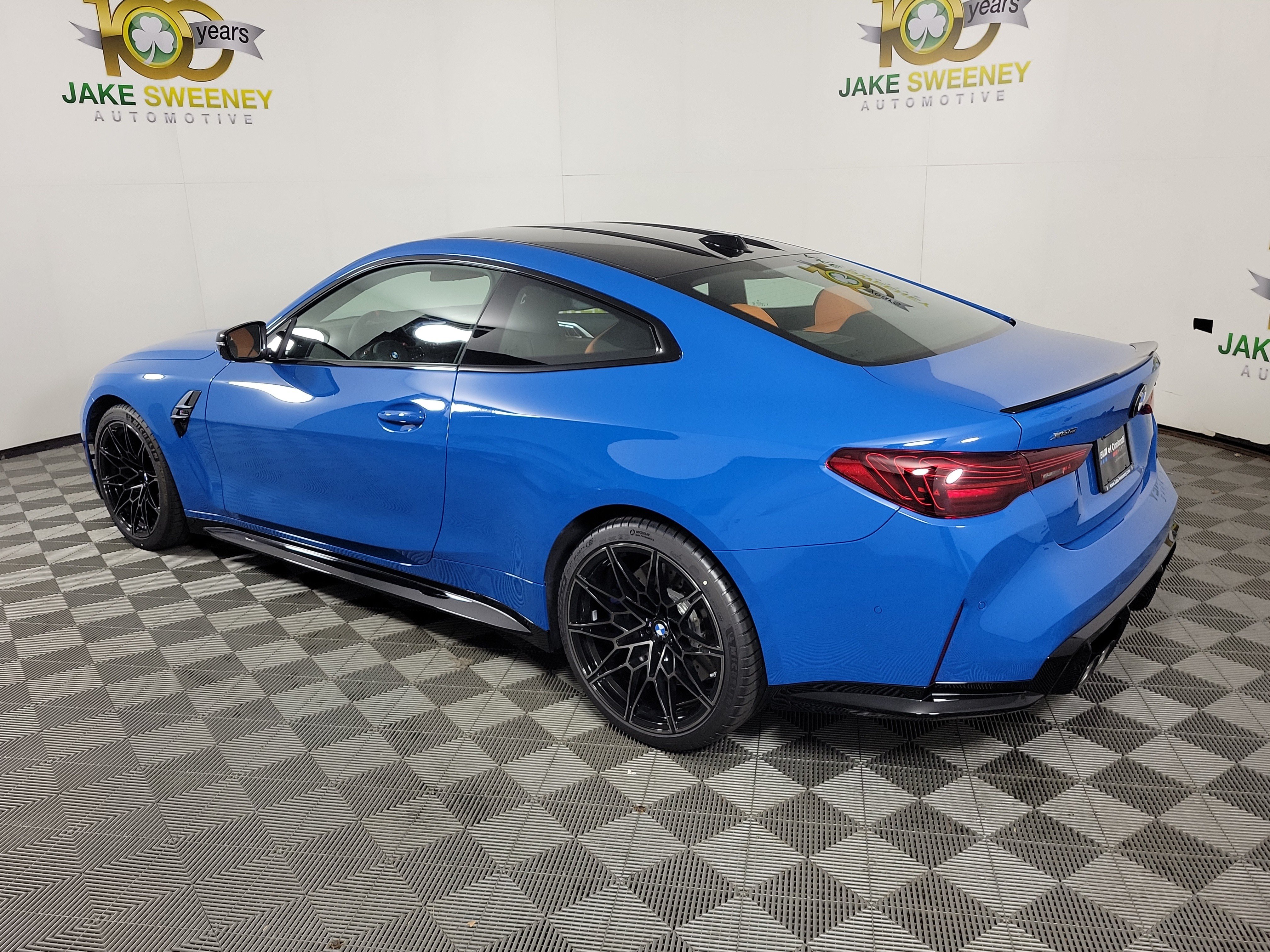 New 2027 BMW M4 xDrive Competition w/ Parking Assistance Package AWD/4WD image 5