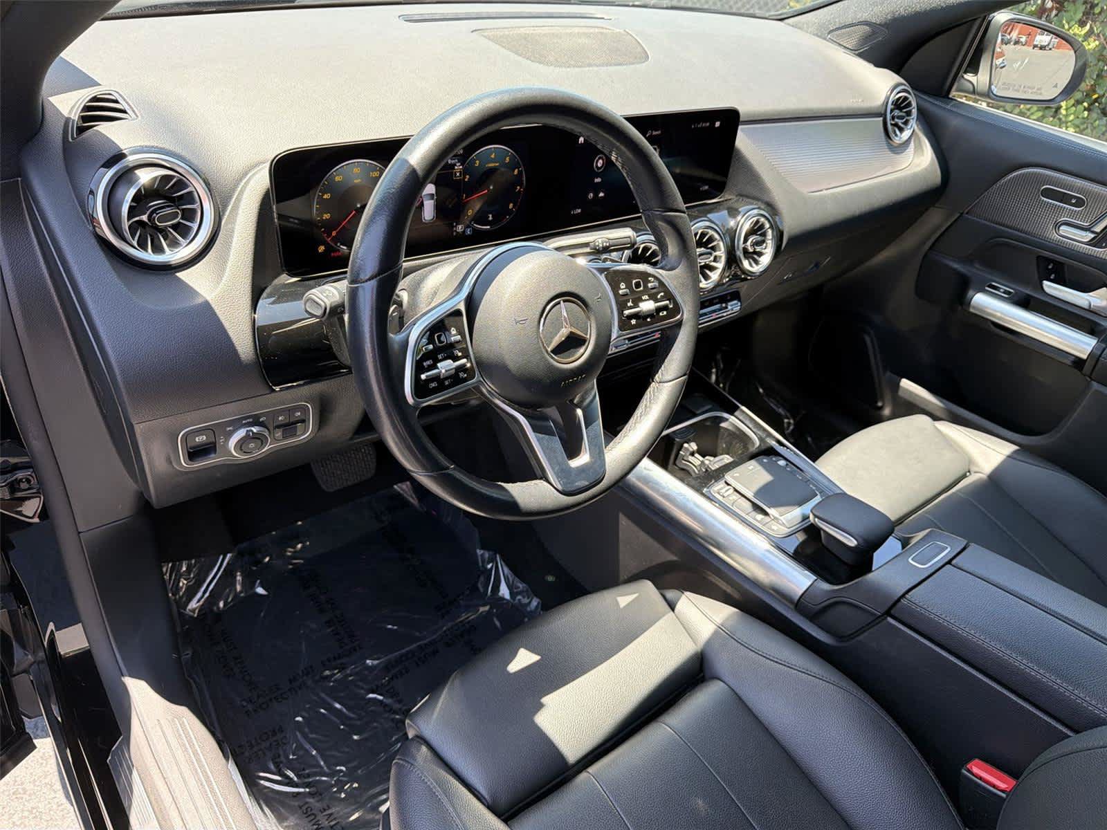 Used 2023 Mercedes-Benz GLA 250 image 2