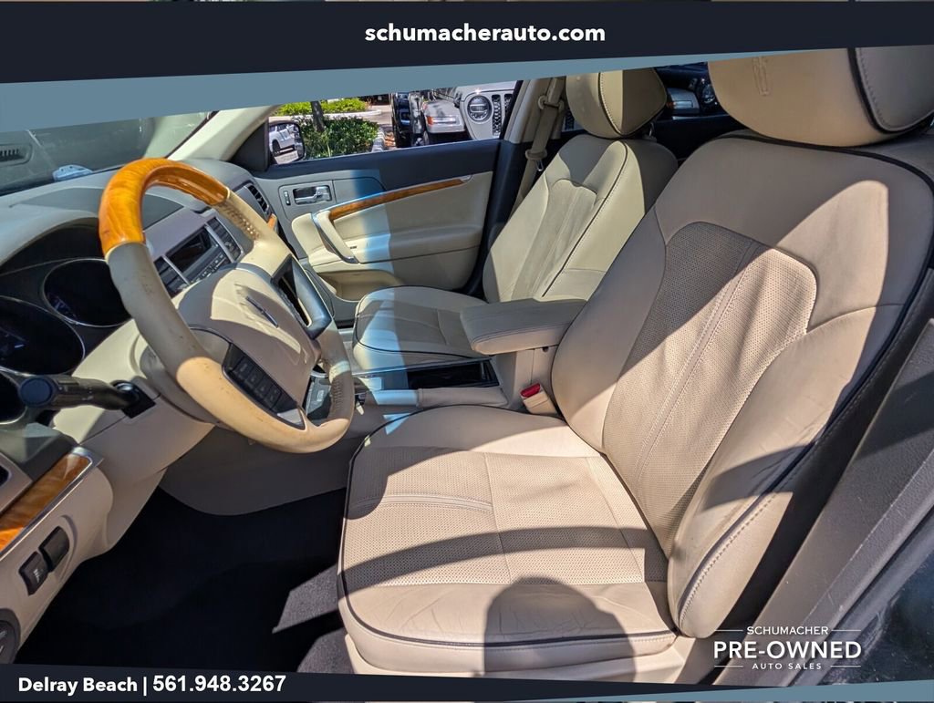 Used 2012 Lincoln MKZ FWD image 10