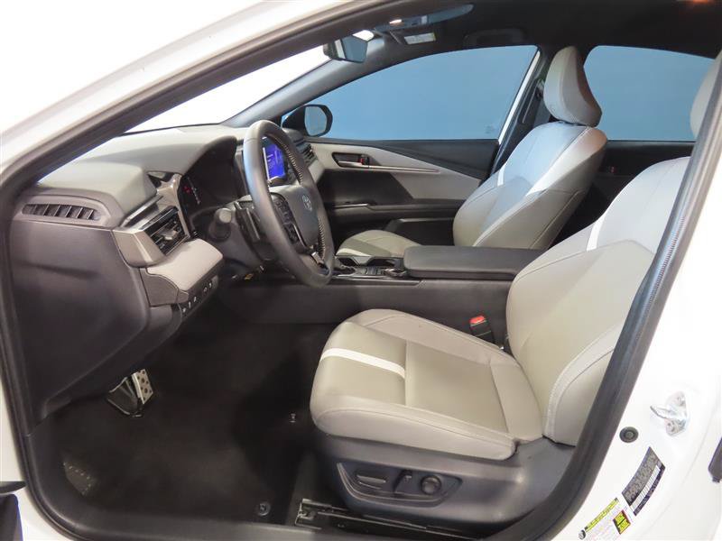 Used 2026 Toyota Camry SE w/ Convenience Package FWD image 17