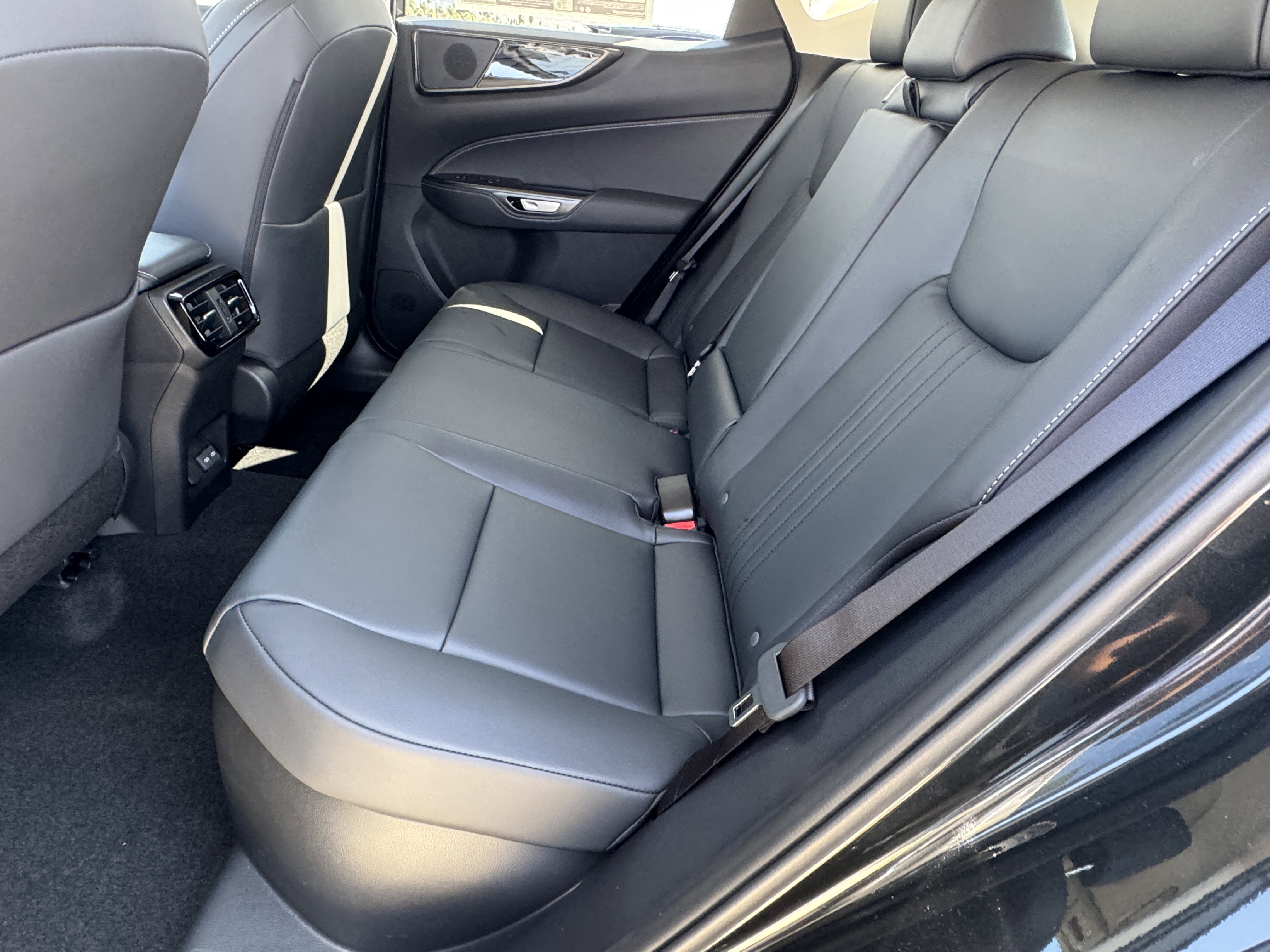 New 2026 Lexus NX 350h AWD w/ Premium Package image 27