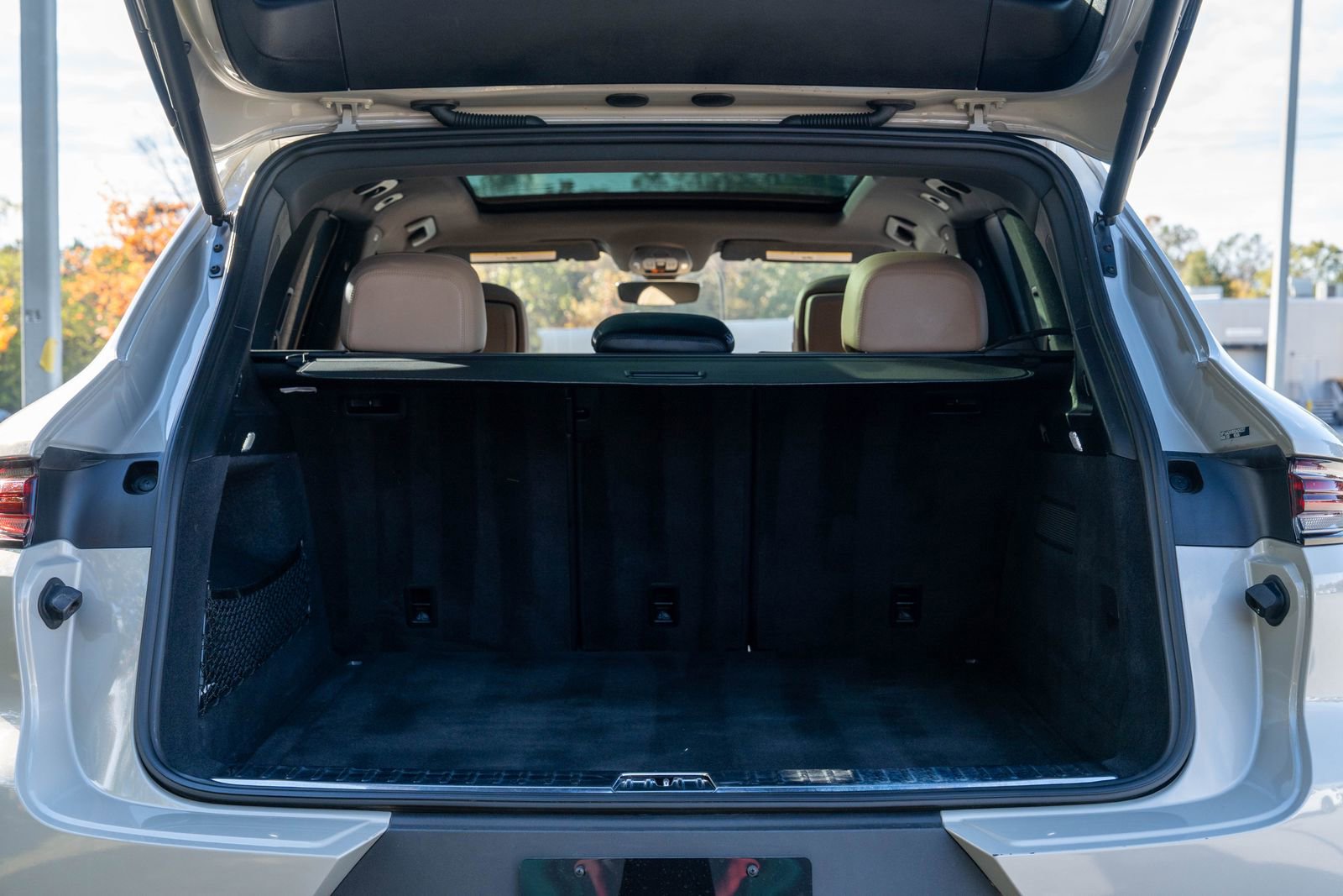 Certified 2024 Porsche Cayenne image 16