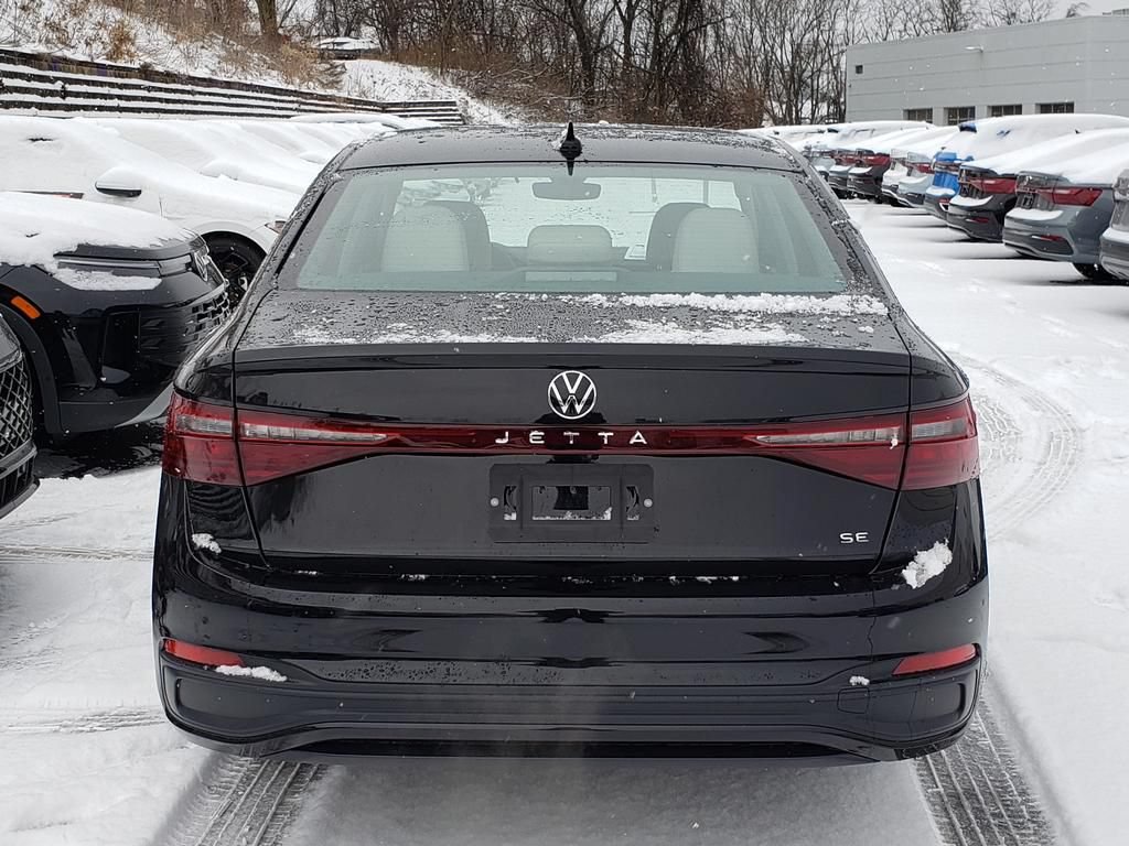 New 2026 Volkswagen Jetta SE FWD image 4