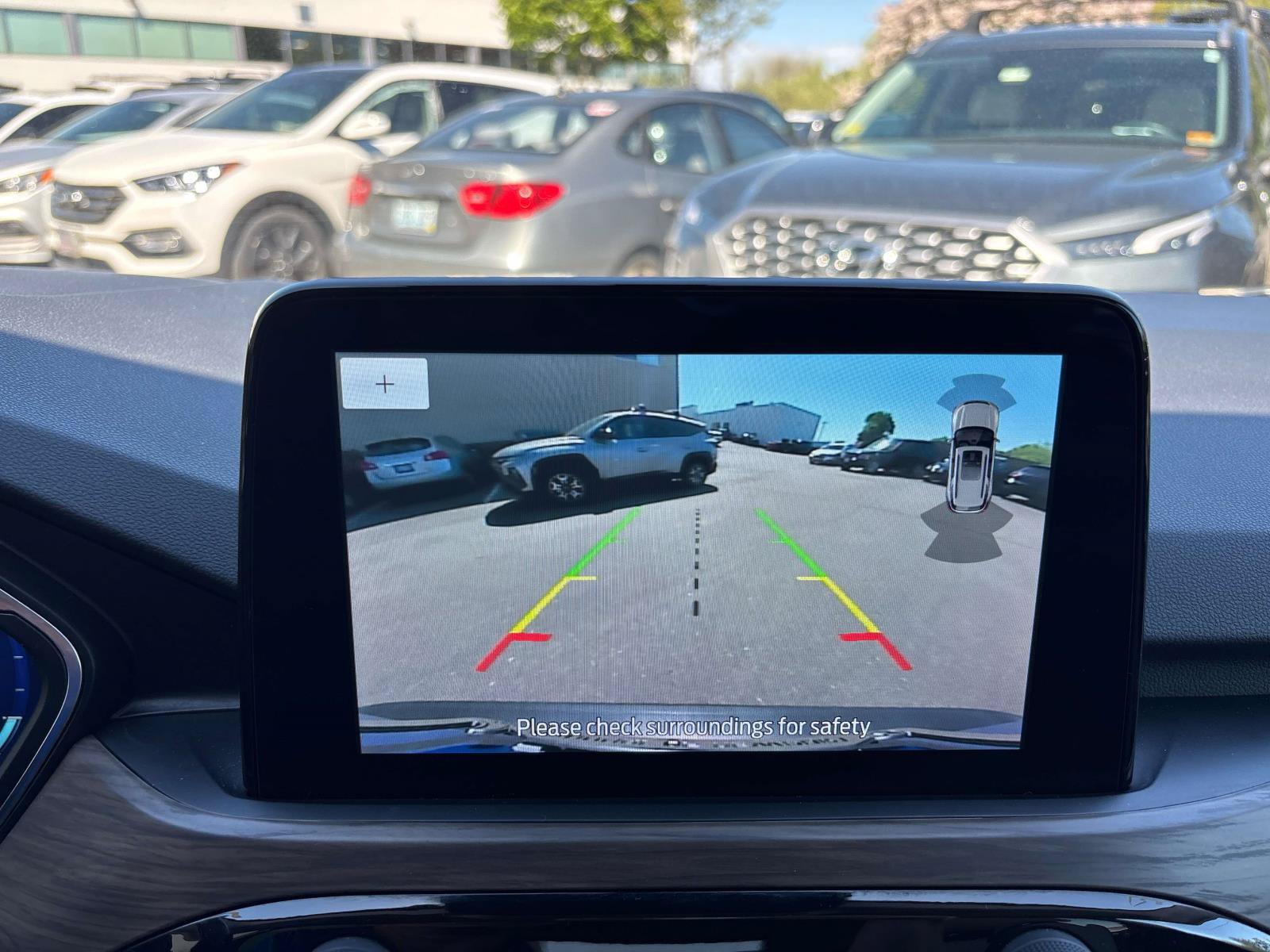 Used 2020 Ford Escape Titanium FWD image 26