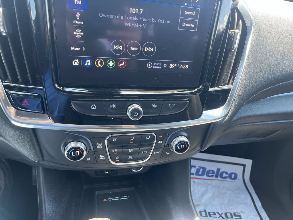 Used 2023 Chevrolet Traverse LT AWD/4WD image 22