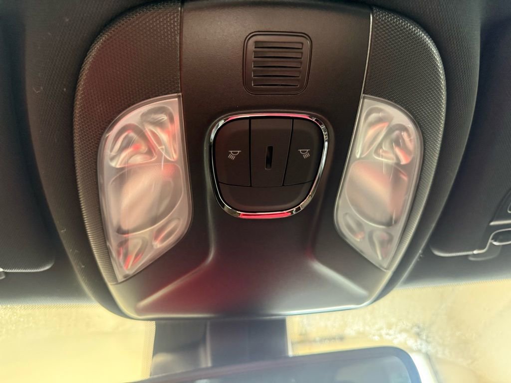 New 2026 Jeep Compass Latitude AWD/4WD image 38