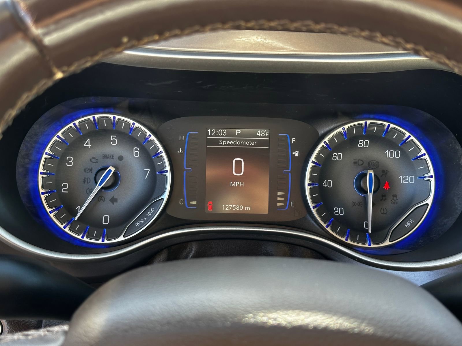 Used 2018 Chrysler Pacifica Touring-L image 28