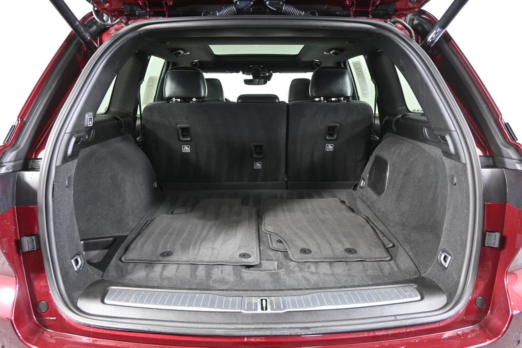 Used 2022 Jeep Grand Cherokee Overland AWD/4WD image 17