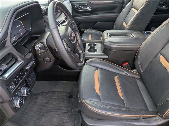 Used 2024 GMC Yukon AT4 w/ Technology Package AWD/4WD image 16